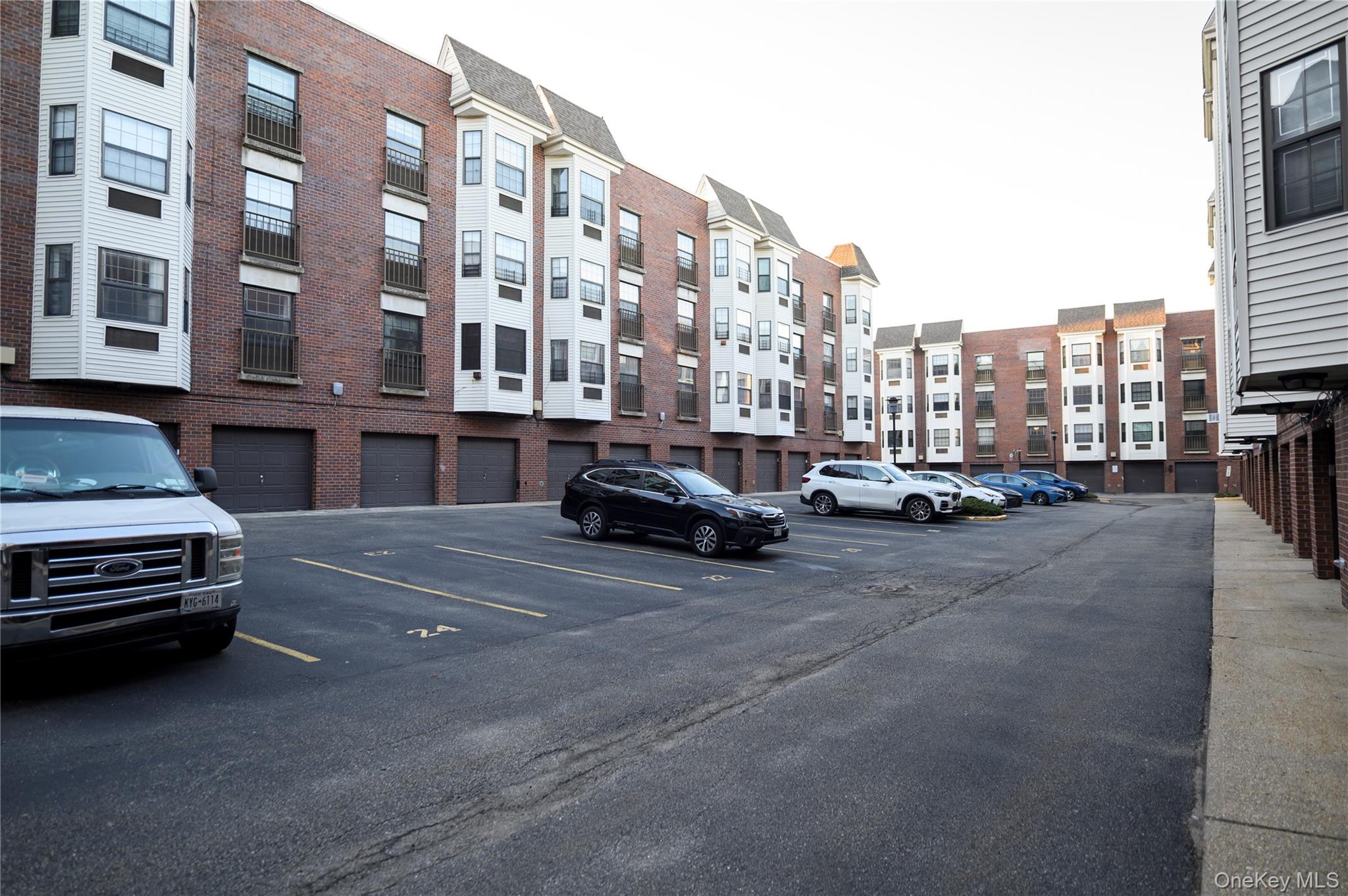 7124 164th Street, Unit 2 Queens, NY 11365 - Photo 22 of 22 a view of a street in a building