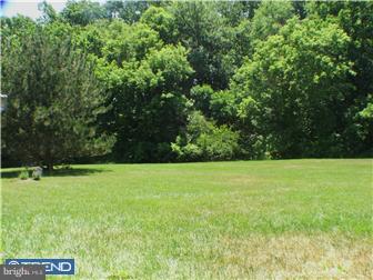 513 Washington Place Wayne, PA 19087 - Photo 3 of 5 View