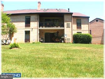 513 Washington Place Wayne, PA 19087 - Photo 5 of 5 Exterior Back
