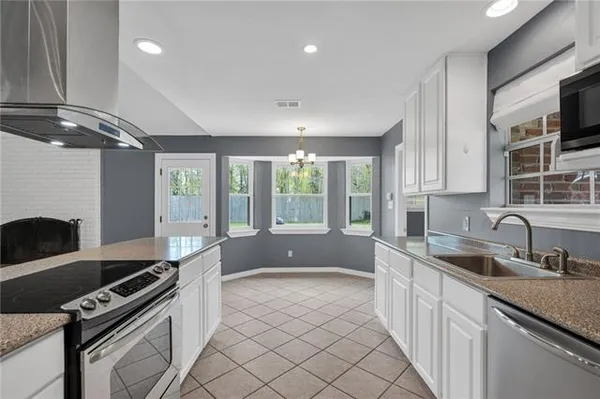 $2,800 | 539 Barbara Place, Mandeville, LA 70448