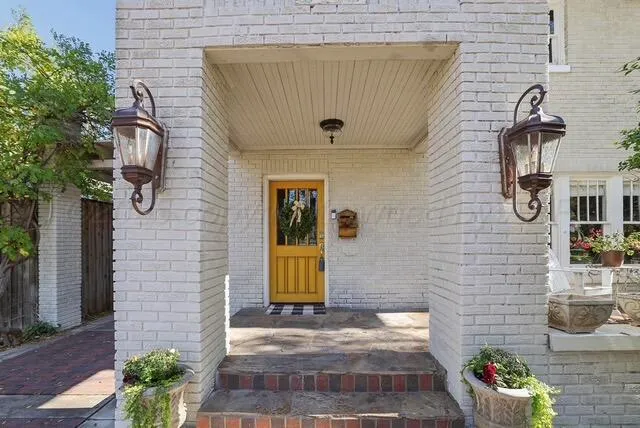 $659,900 | 2419 South Hughes Street, Amarillo, TX 79109