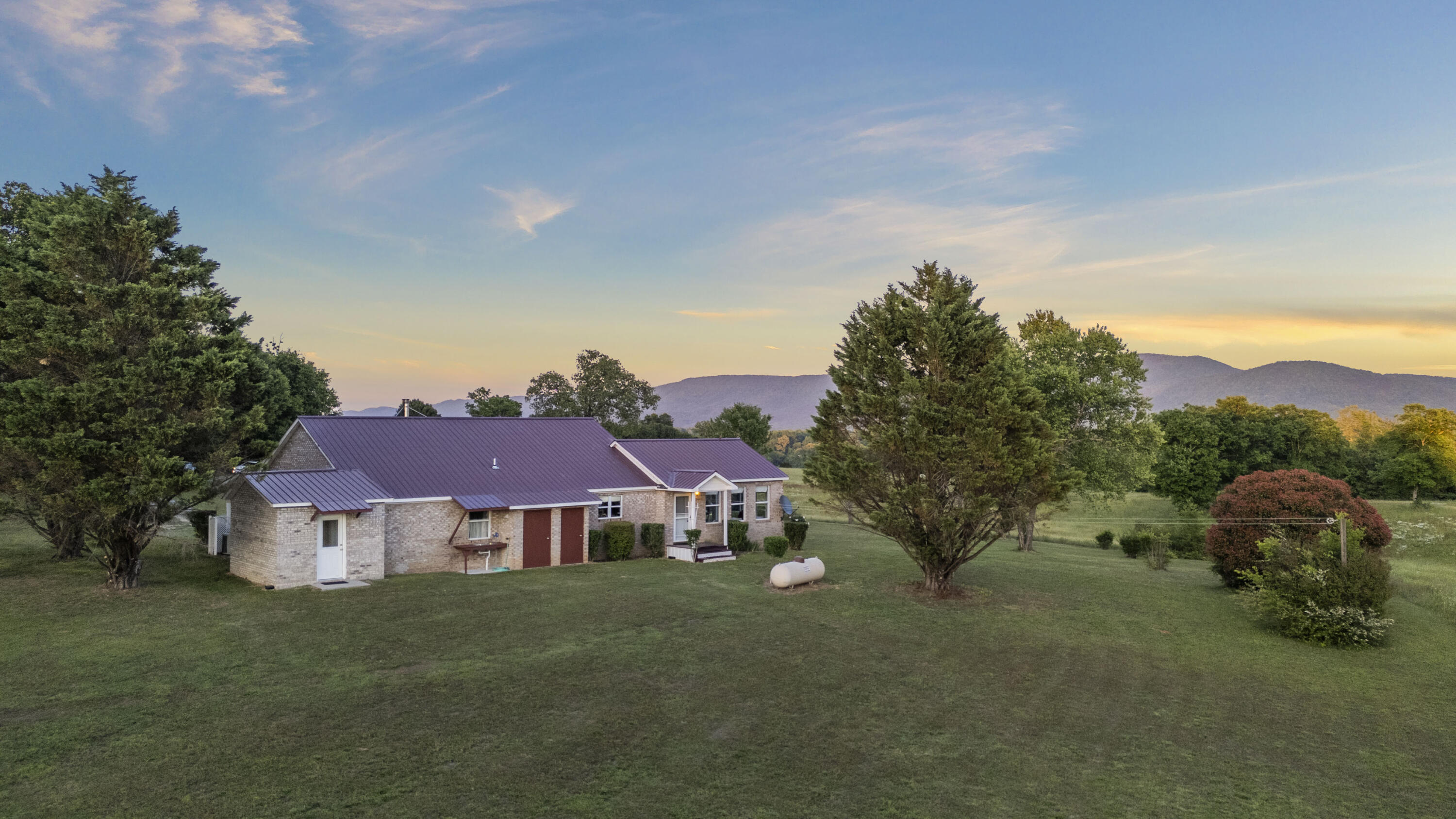 525 Ob Davis Road Delano, TN 37325 - Photo 7 of 41 Back View