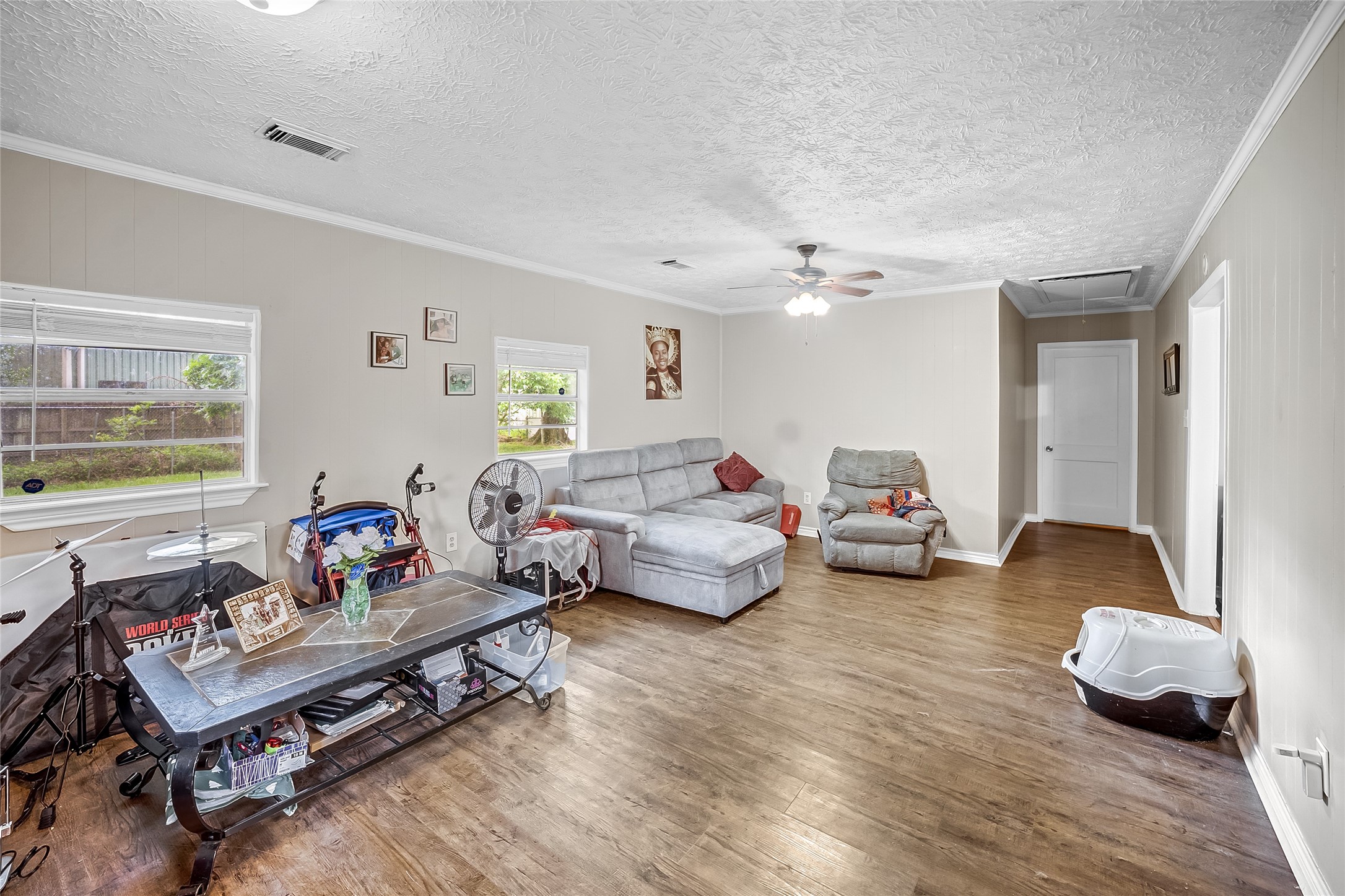 705 Akers Street Angleton, TX 77515 - Photo 4 of 15