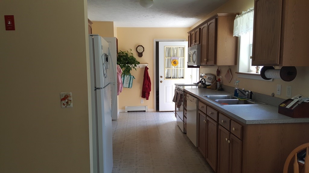 771 Hurd Pond Road Newport, NH 03773 - Photo 14 of 40