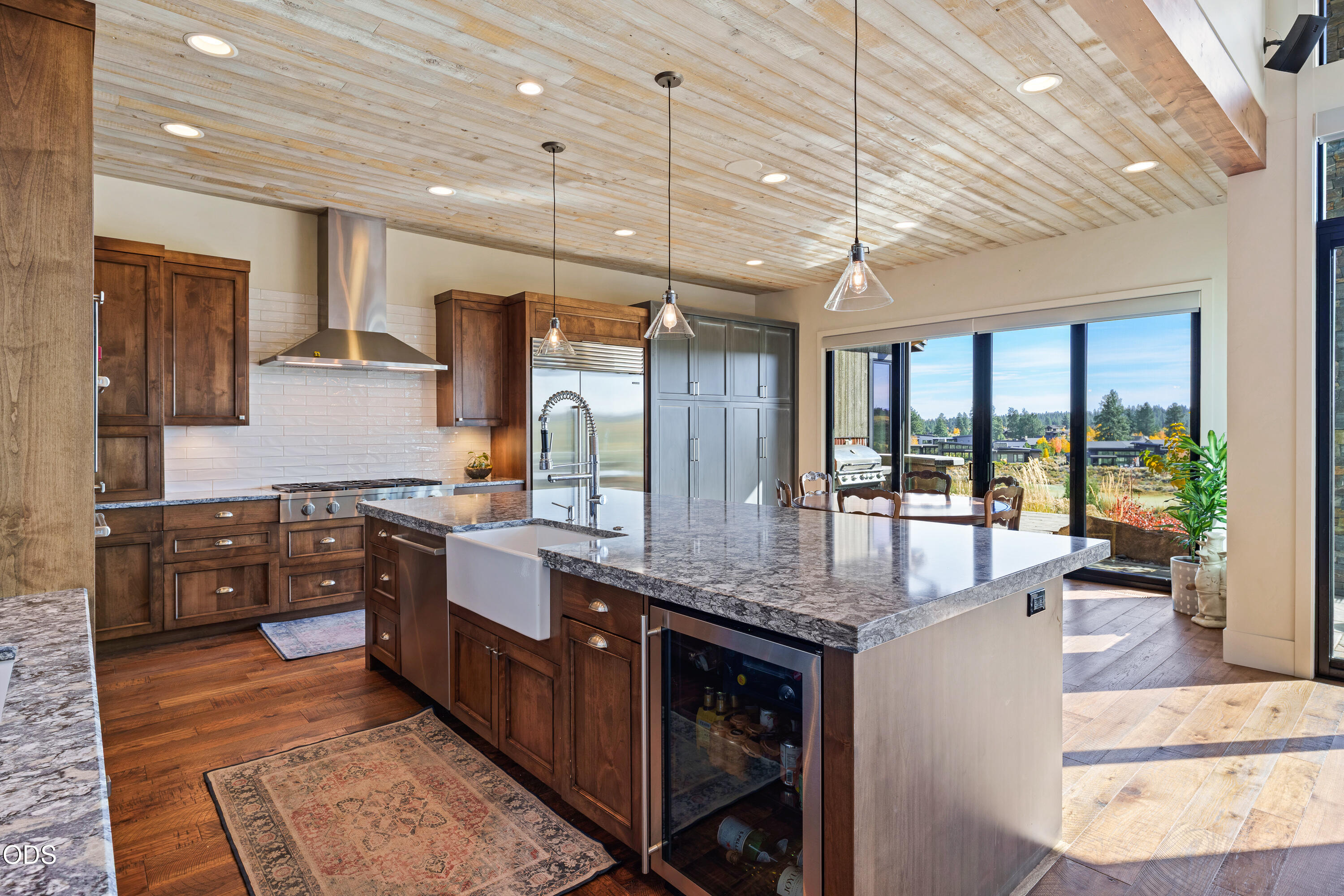 19167 Cartwright Court Bend, OR 97702 - Photo 13 of 59