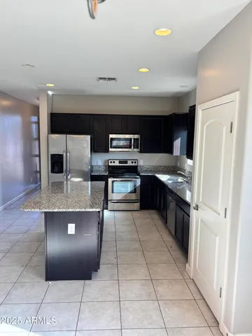 $1,700 | 20104 North Jill Avenue, Maricopa, AZ 85138