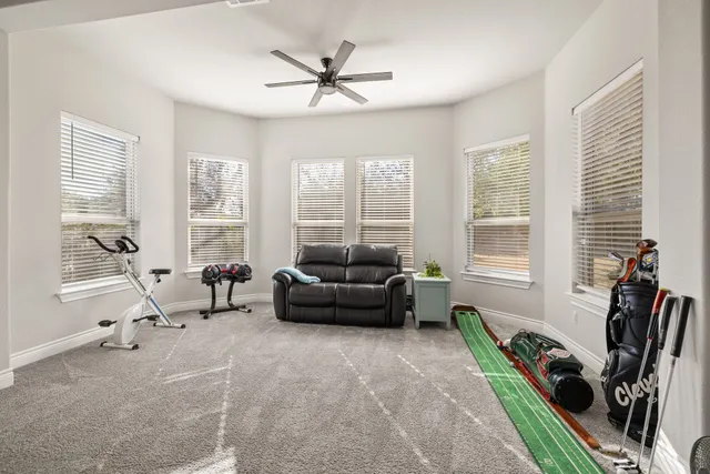 $1,200,000 | 805 Gipper Lane, Leander, TX 78641