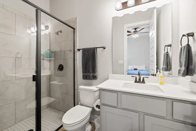 $1,200,000 | 805 Gipper Lane, Leander, TX 78641