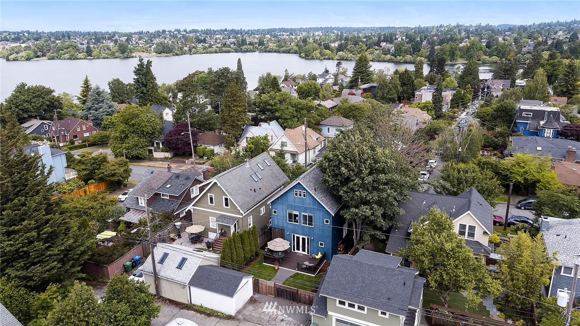2309 North 65th Street Seattle, WA 98103 - Photo 2 of 25 Gallery Image 2