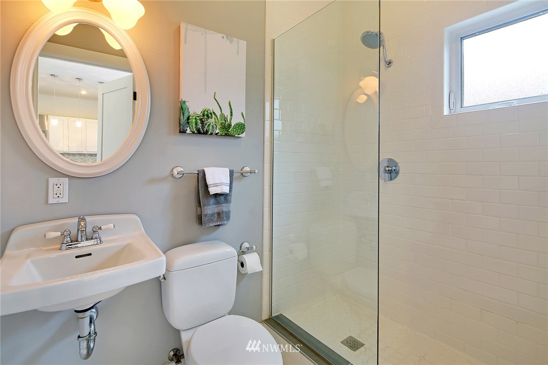 2309 North 65th Street Seattle, WA 98103 - Photo 12 of 25 Gallery Image 12