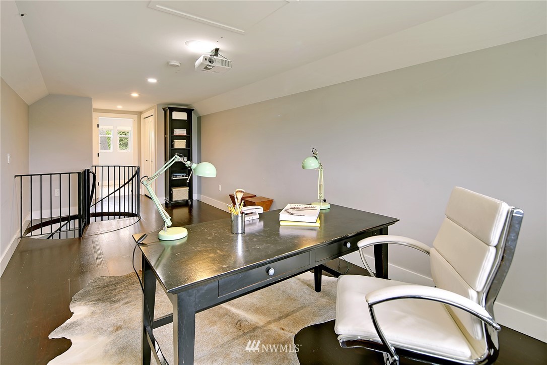 2309 North 65th Street Seattle, WA 98103 - Photo 21 of 25 Gallery Image 21