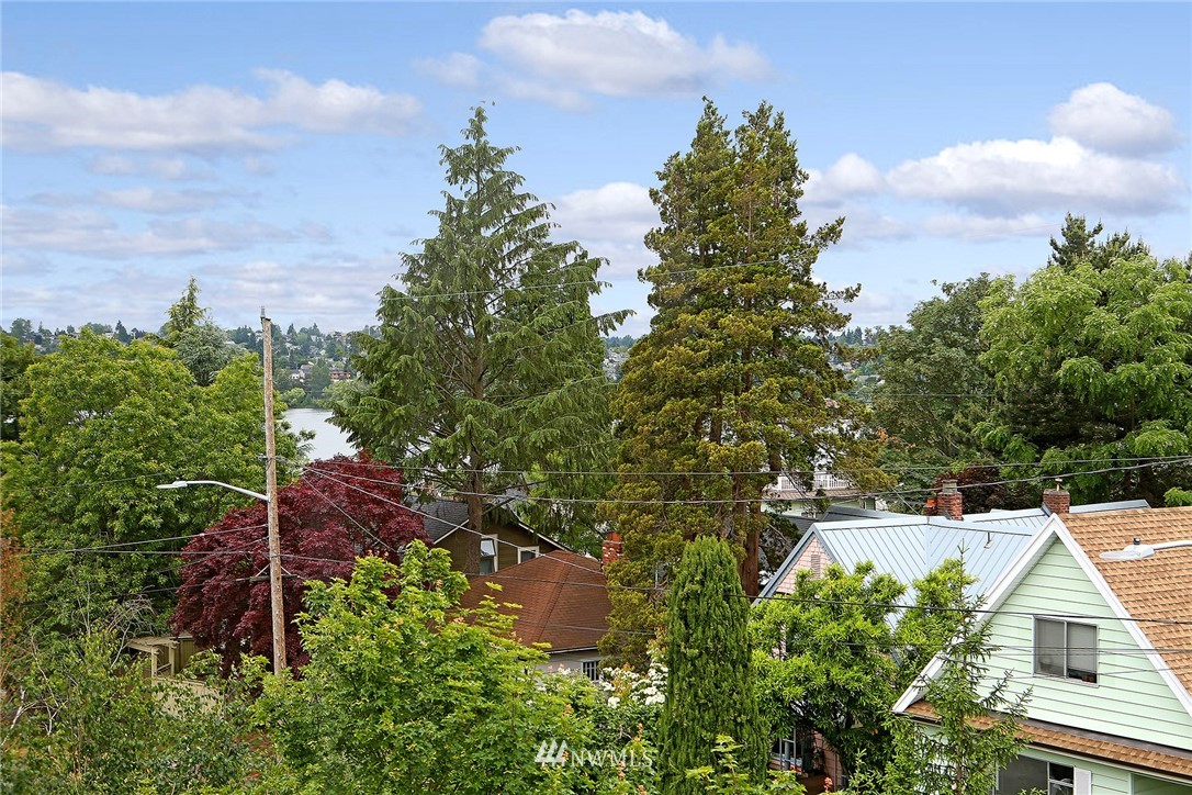 2309 North 65th Street Seattle, WA 98103 - Photo 22 of 25 Gallery Image 22