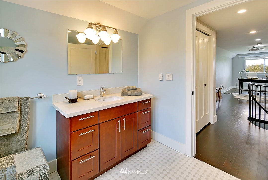 2309 North 65th Street Seattle, WA 98103 - Photo 23 of 25 Gallery Image 23