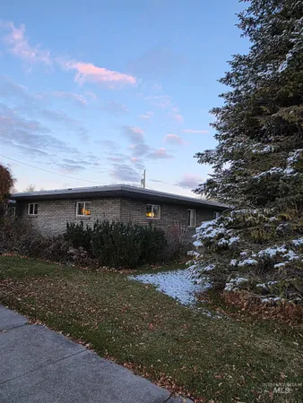 $375,000 | 334 South 4th Street, Rupert, ID 83350