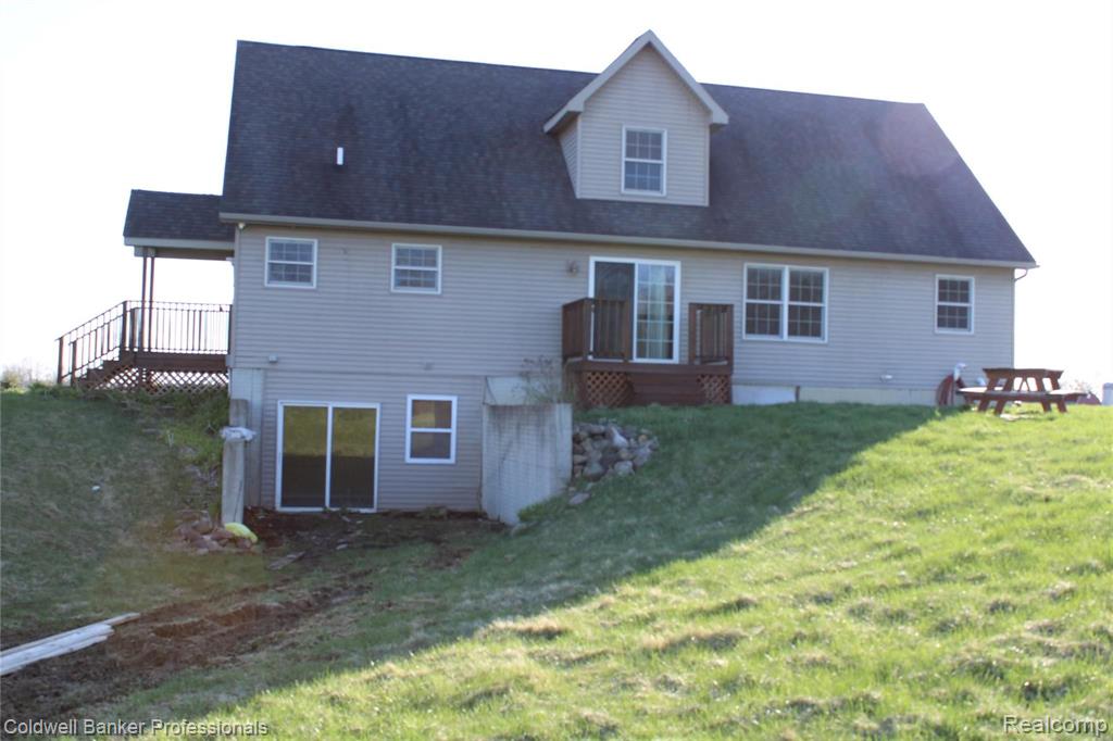 3878 Peters Road Columbiaville, MI 48421 - Photo 33 of 38