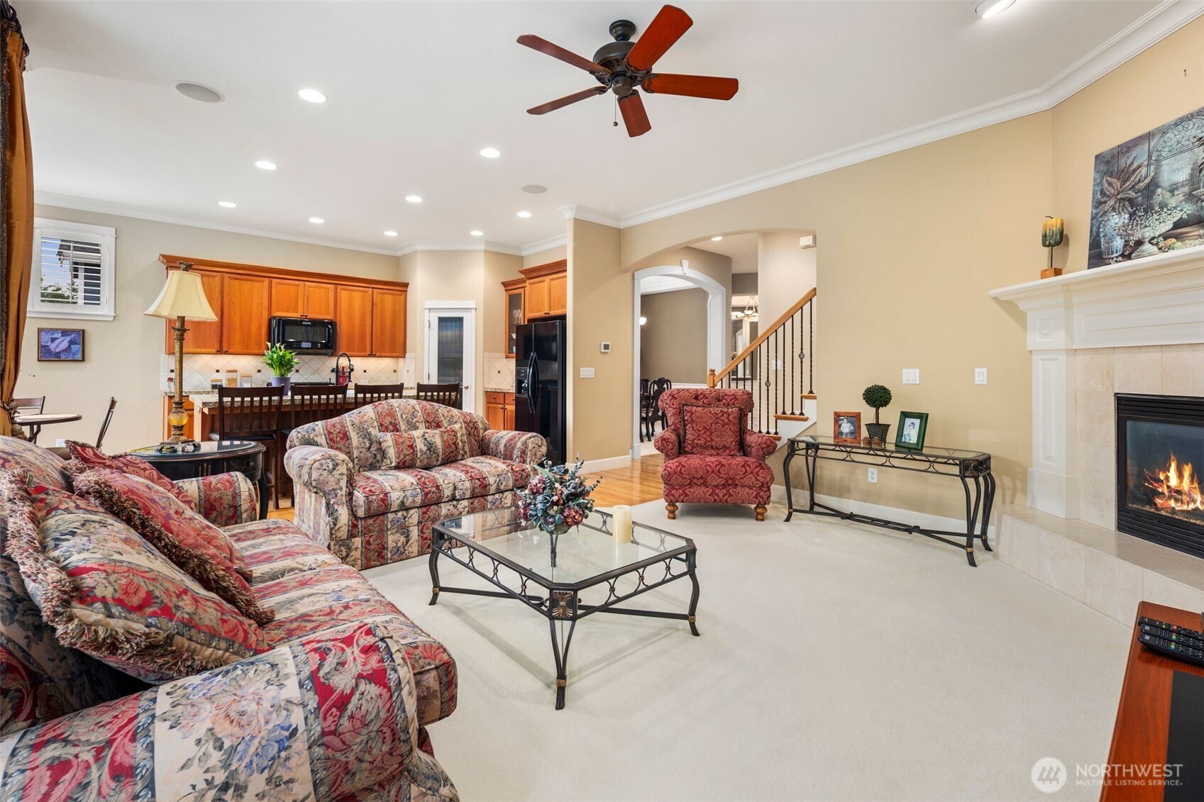 805 South 37th Place Renton, WA 98055 - Photo 8 of 32 Gallery Image 8