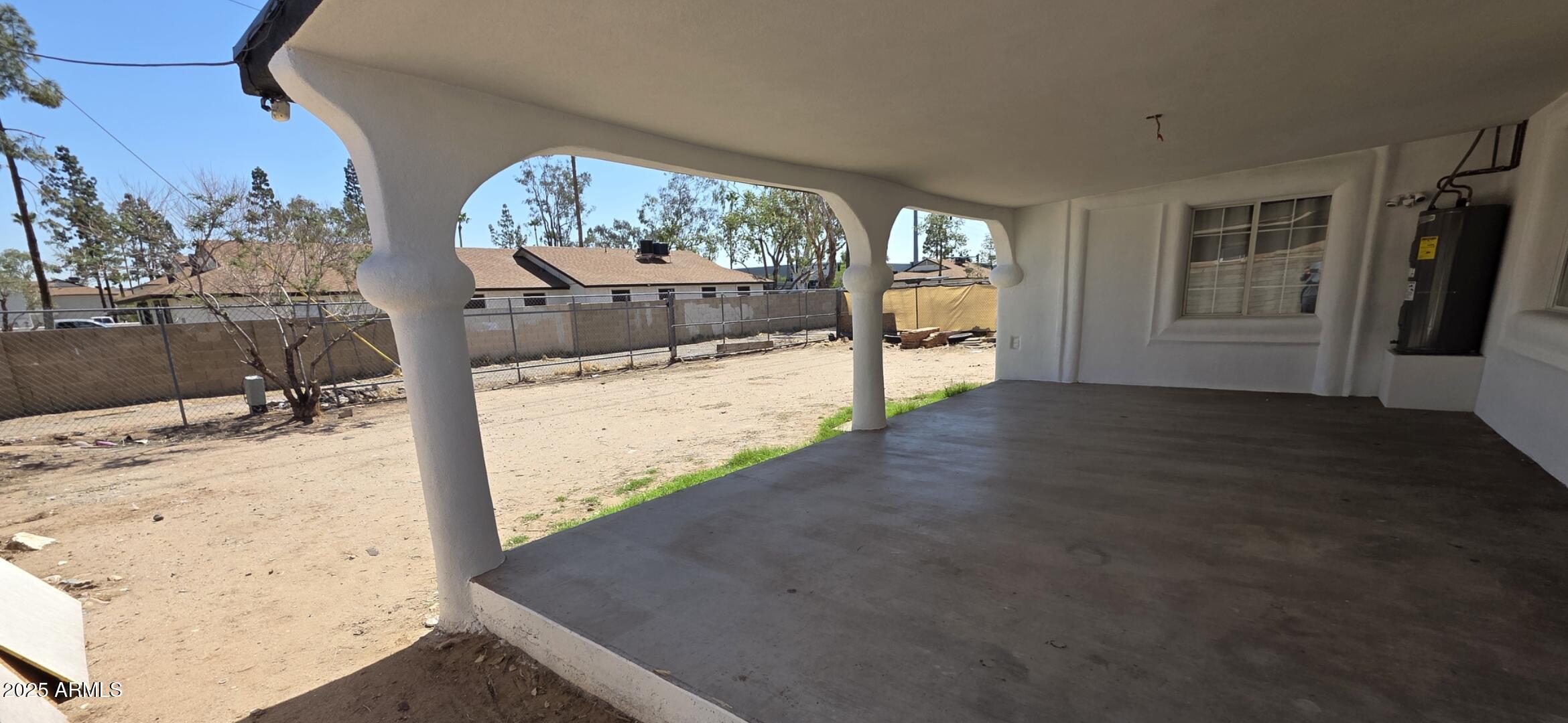 1609 North 47th Drive Phoenix, AZ 85035 - Photo 15 of 16 15 Back view