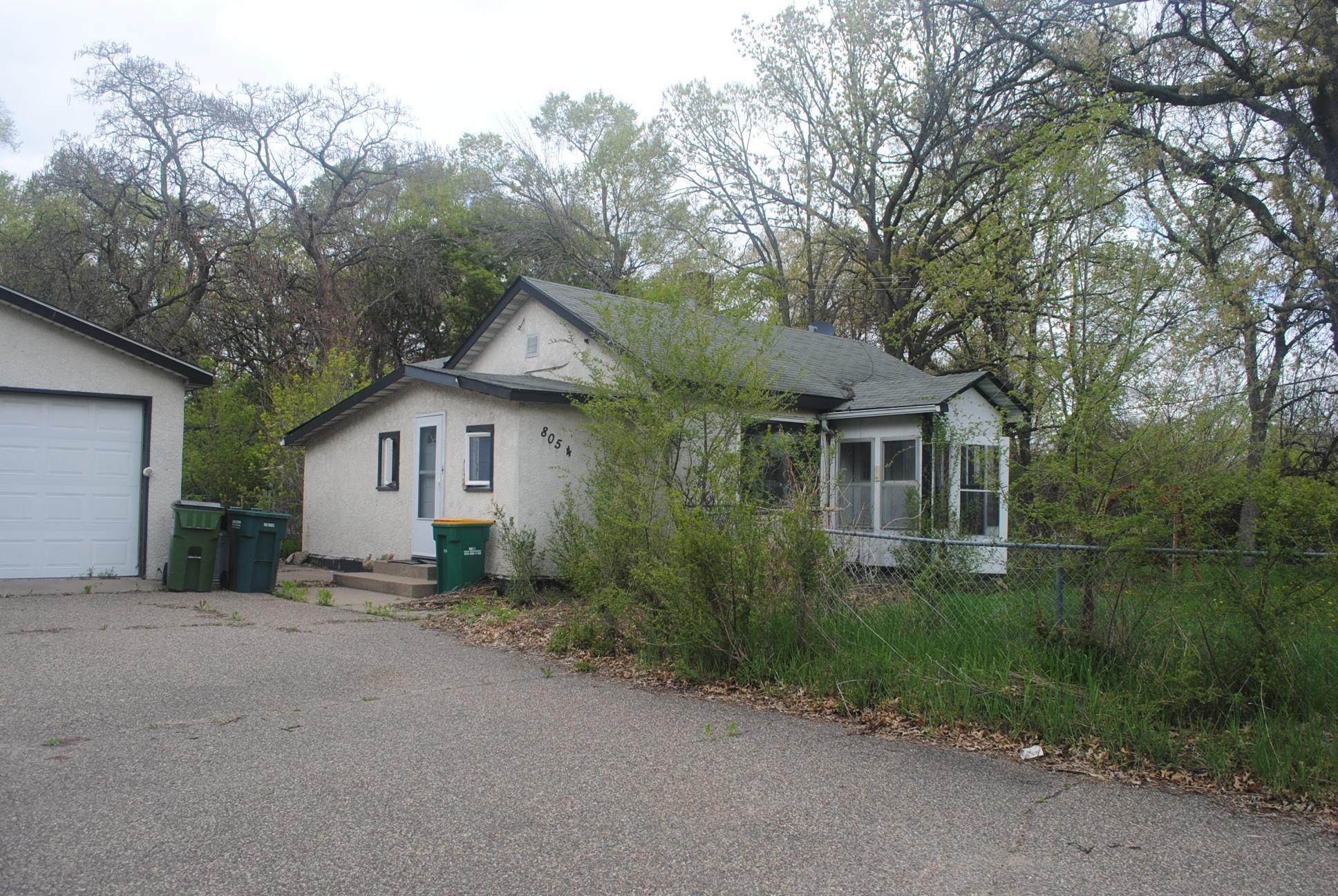 8054 Spring Lake Road Spring Lake Park, MN 55432 - Photo 3 of 6