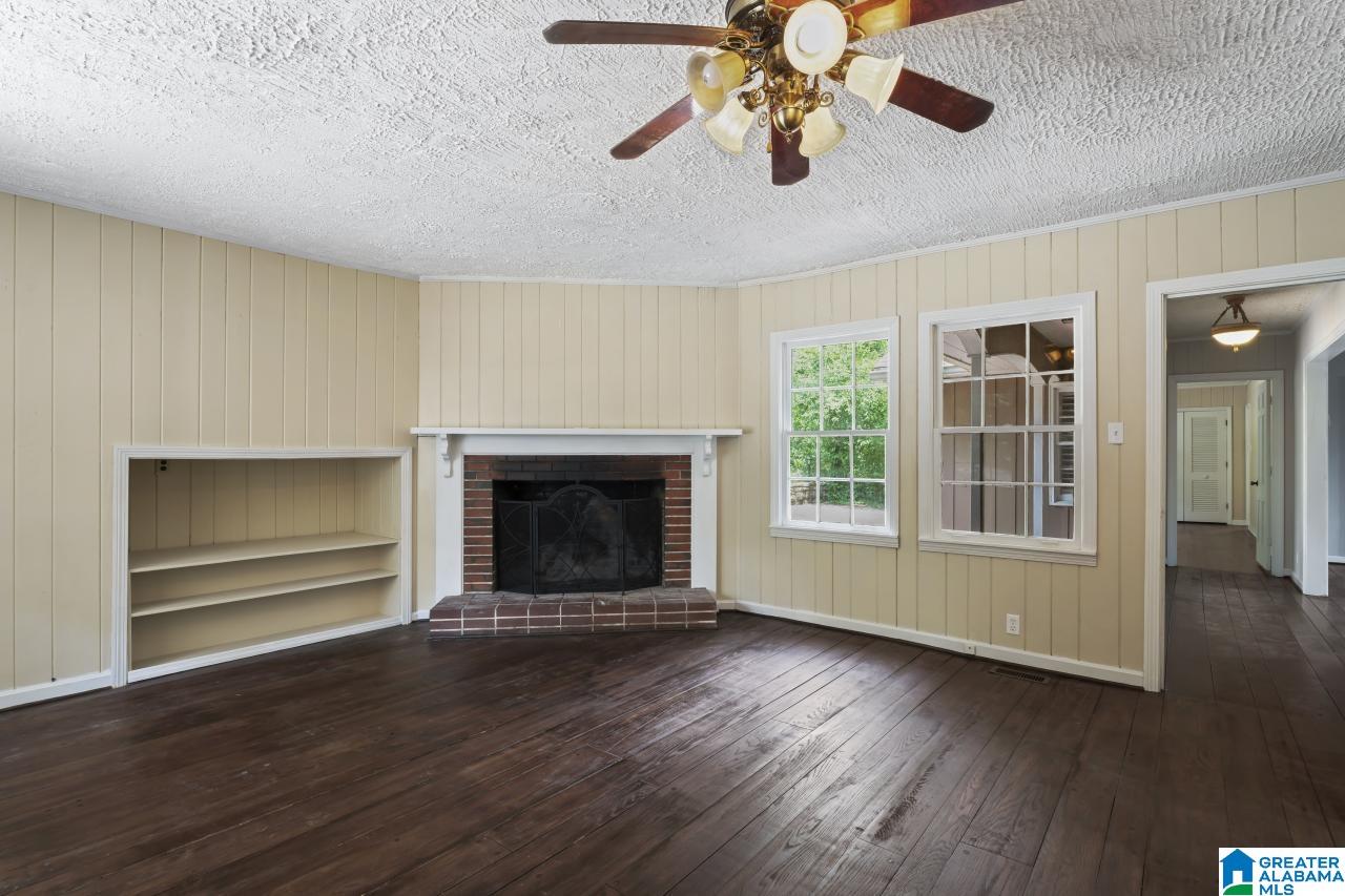 1202 Park Avenue Oneonta, AL 35121 - Photo 12 of 44