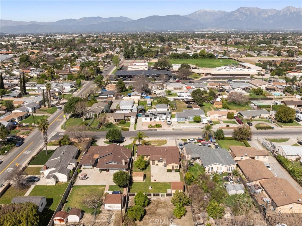 3927 Christina Road Chino, CA 91710 - Photo 26 of 32