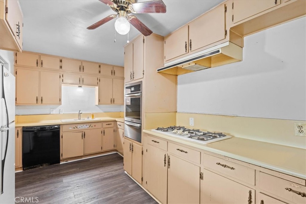 3927 Christina Road Chino, CA 91710 - Photo 10 of 32