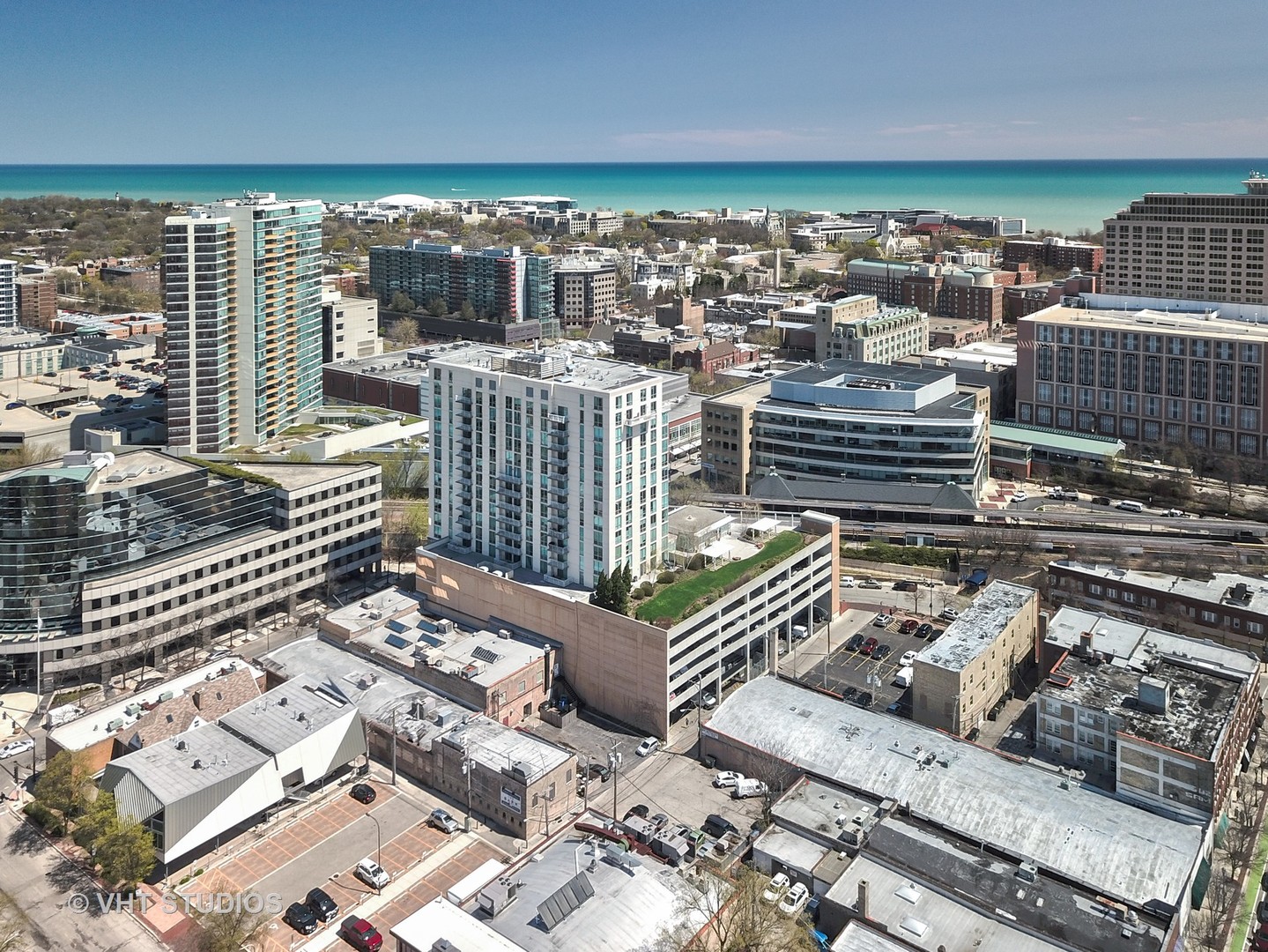 1640 Maple Avenue, Unit 1606 Evanston, IL 60201 - Photo 25 of 40 a view of city with ocean view