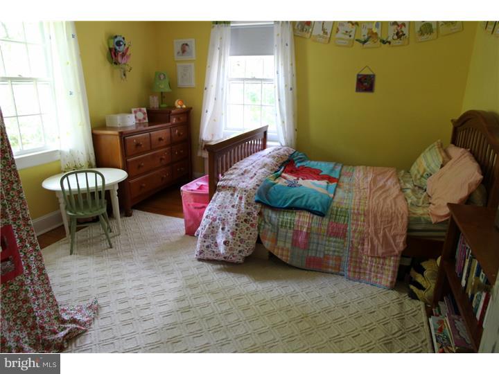 1224 Evergreen Road Yardley, PA 19067 - Photo 16 of 24 Gallery Image 16