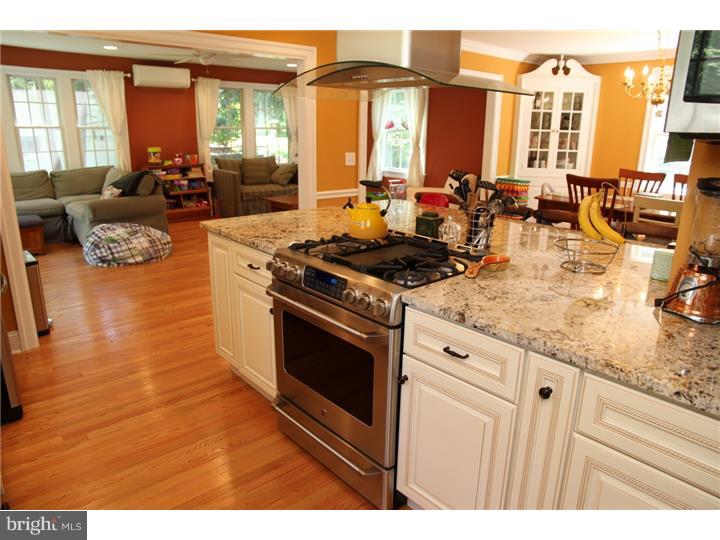 1224 Evergreen Road Yardley, PA 19067 - Photo 9 of 24 Gallery Image 9