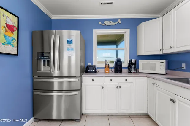 $1,650,000 | 101 Ocean Drive, Emerald Isle, NC 28594