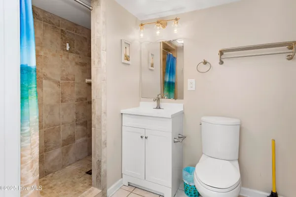 $1,625,000 | 101 Ocean Drive, Emerald Isle, NC 28594