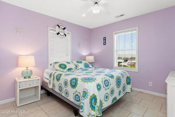 $1,625,000 | 101 Ocean Drive, Emerald Isle, NC 28594