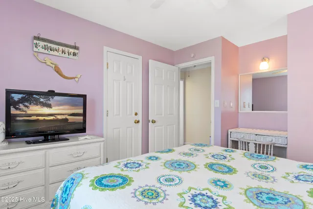 $1,650,000 | 101 Ocean Drive, Emerald Isle, NC 28594