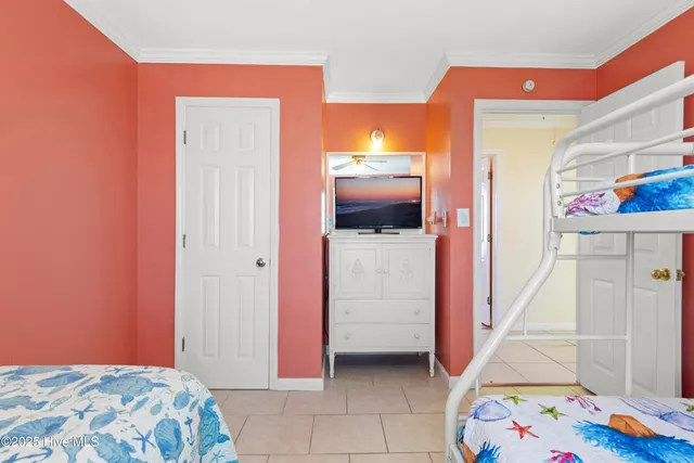 $1,650,000 | 101 Ocean Drive, Emerald Isle, NC 28594