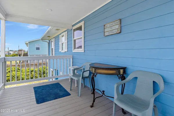 $1,625,000 | 101 Ocean Drive, Emerald Isle, NC 28594
