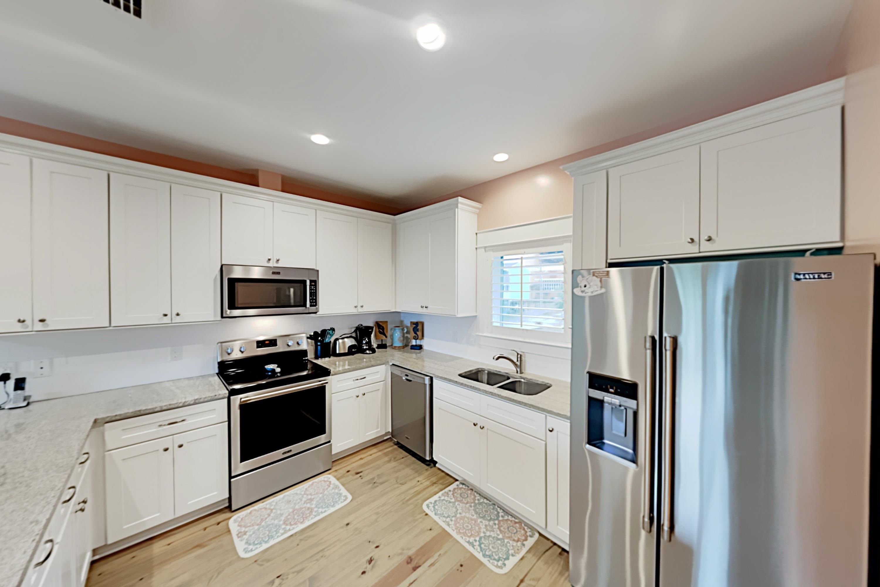 105 West 7th Street, Unit A Gulf Shores, AL 36542 - Photo 3 of 23