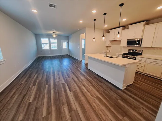 $2,295 | 1720 Purple Martin Drive, Pflugerville, TX 78660