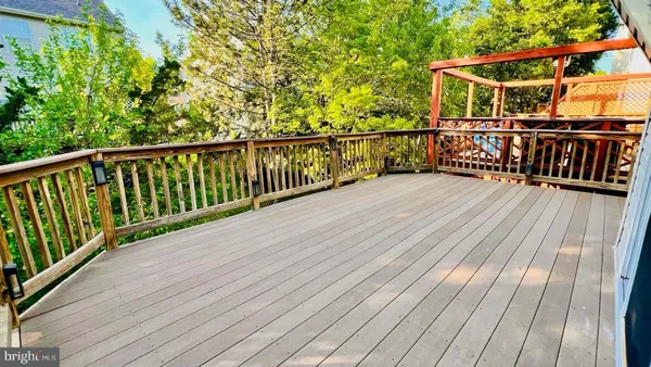 $3,200 | 2512 Clover Field Circle, Herndon, VA 20171