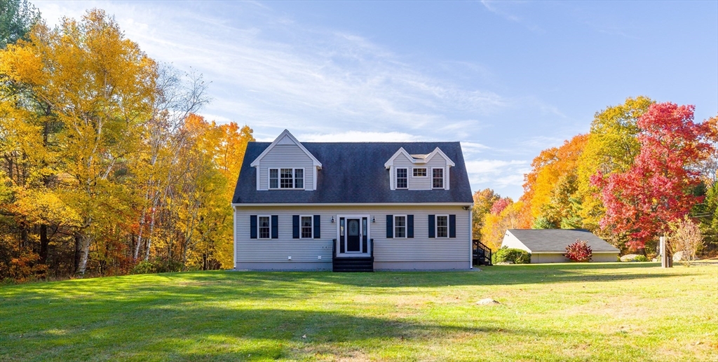 1236 Oakham Road New Braintree, MA 01531 - Photo 1 of 33 Gallery Image 1