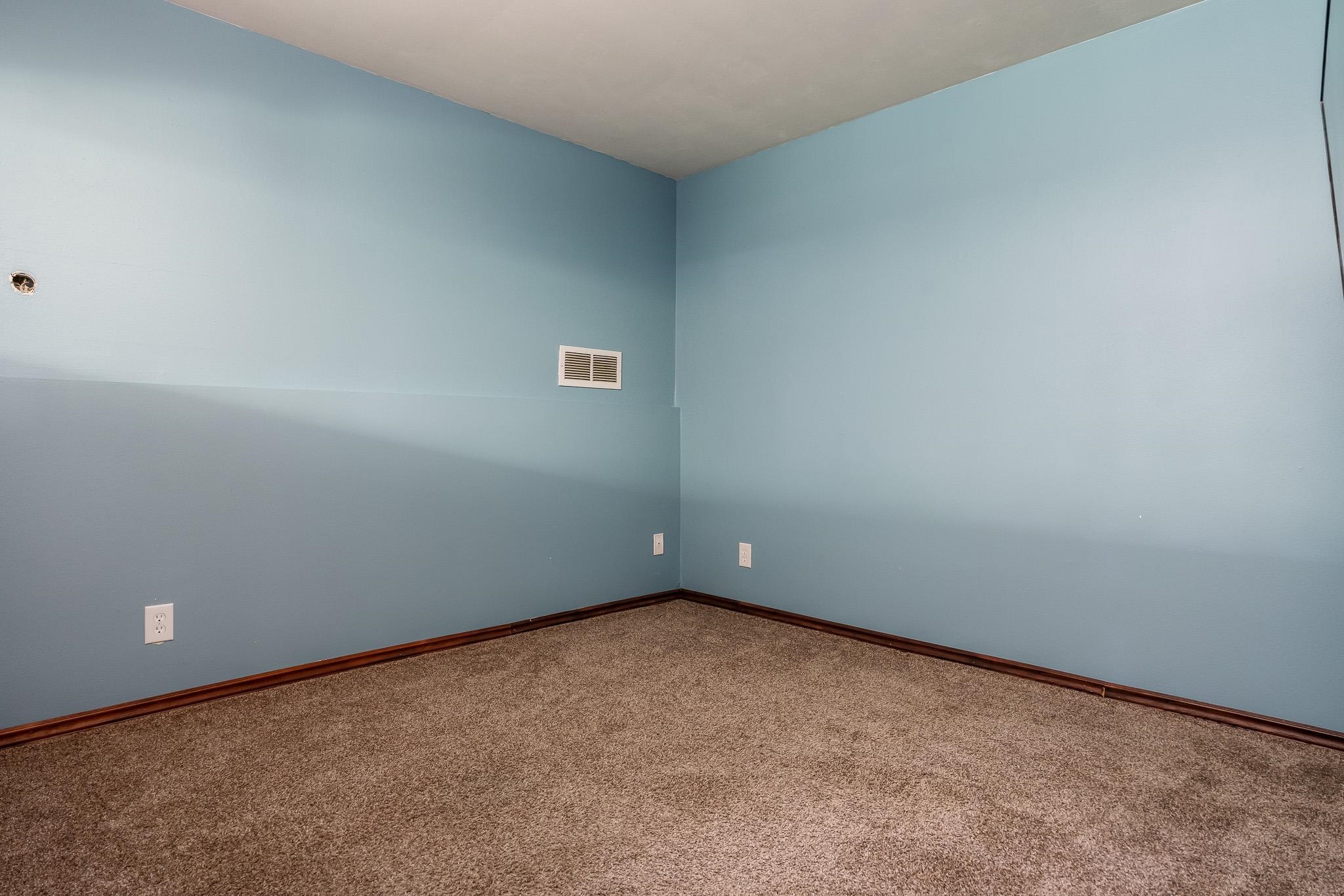 2938 Southbridge Road Rockford, IL 61114 - Photo 21 of 28 Gallery Image 21