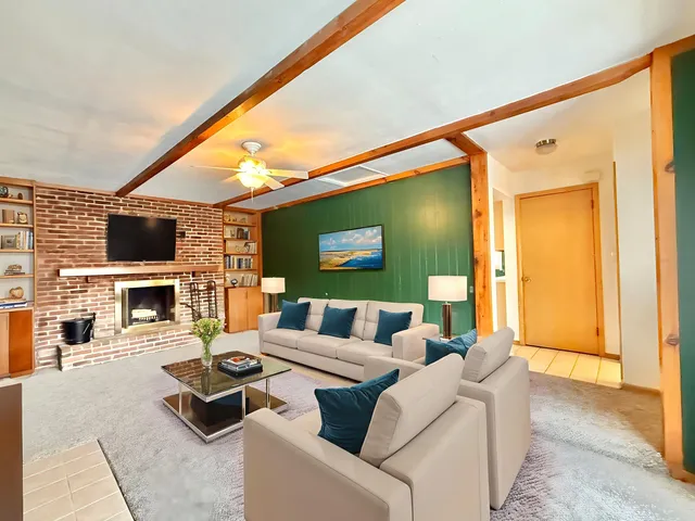 $219,900 | 4012 Pleasant Valley Boulevard, Rockford, IL 61114