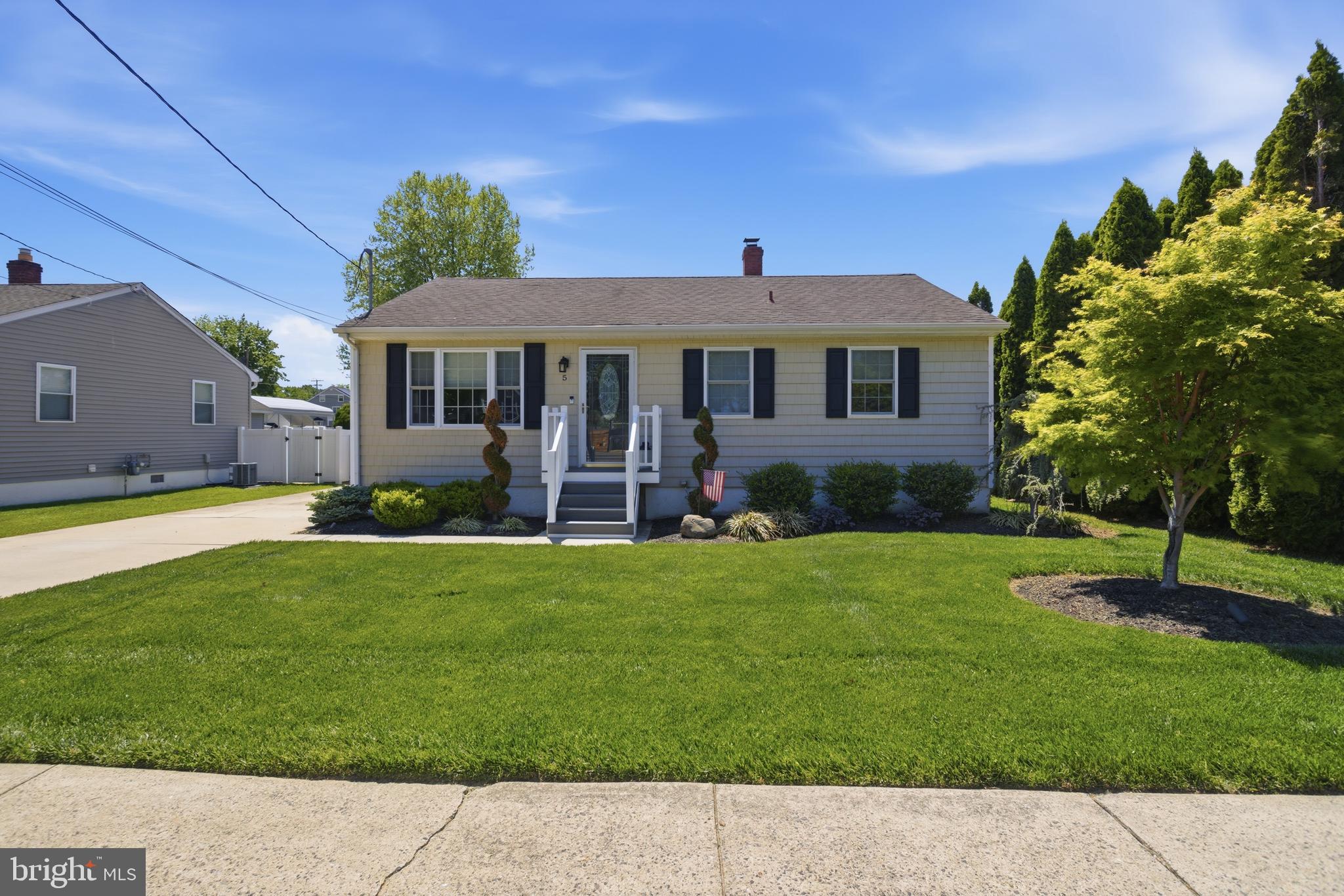 5 Harvard Road Pennsville, NJ 08070 - Photo 1 of 24 Gallery Image 1