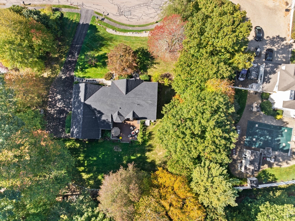 201 Buck Knoll Road Raynham, MA 02767 - Photo 37 of 41