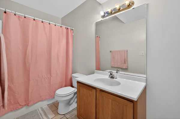 $399,900 | 676 Persimmon Street, DeKalb, IL 60115