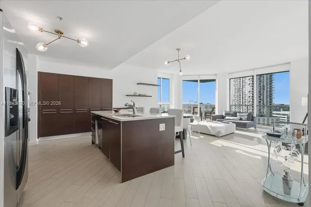 $615,000 | 1900 North Bayshore Drive, Unit 1518, Miami, FL 33132