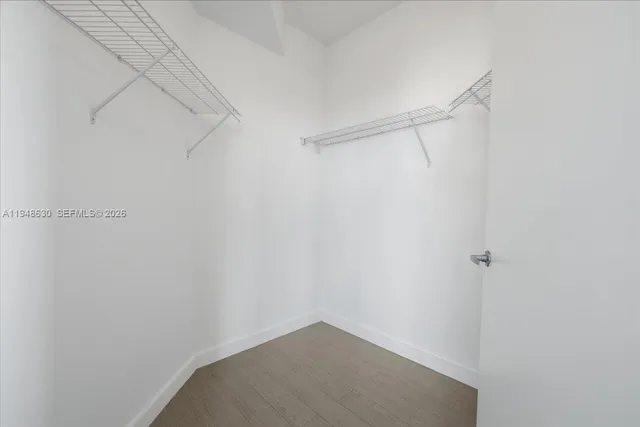 $615,000 | 1900 North Bayshore Drive, Unit 1518, Miami, FL 33132