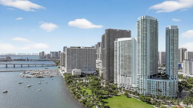 $615,000 | 1900 North Bayshore Drive, Unit 1518, Miami, FL 33132