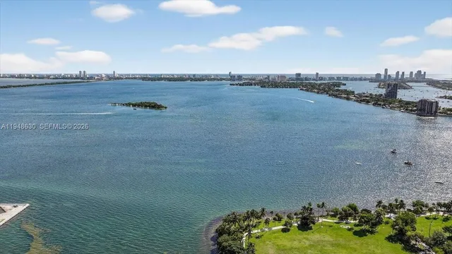 $615,000 | 1900 North Bayshore Drive, Unit 1518, Miami, FL 33132