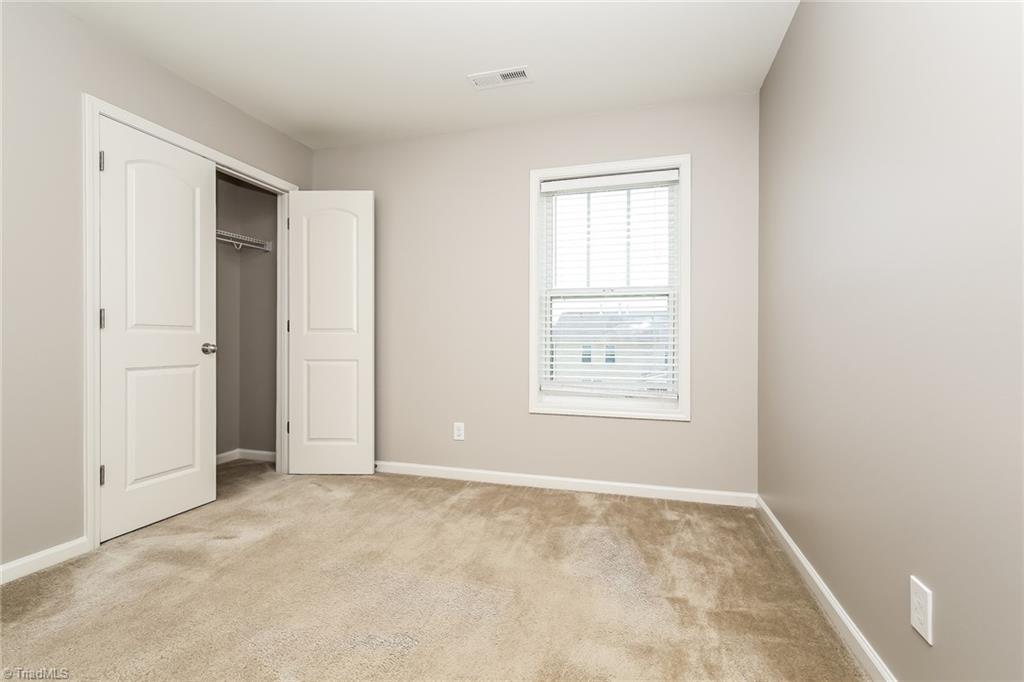 4625 Meadowside Terrace High Point, NC 27265 - Photo 23 of 31