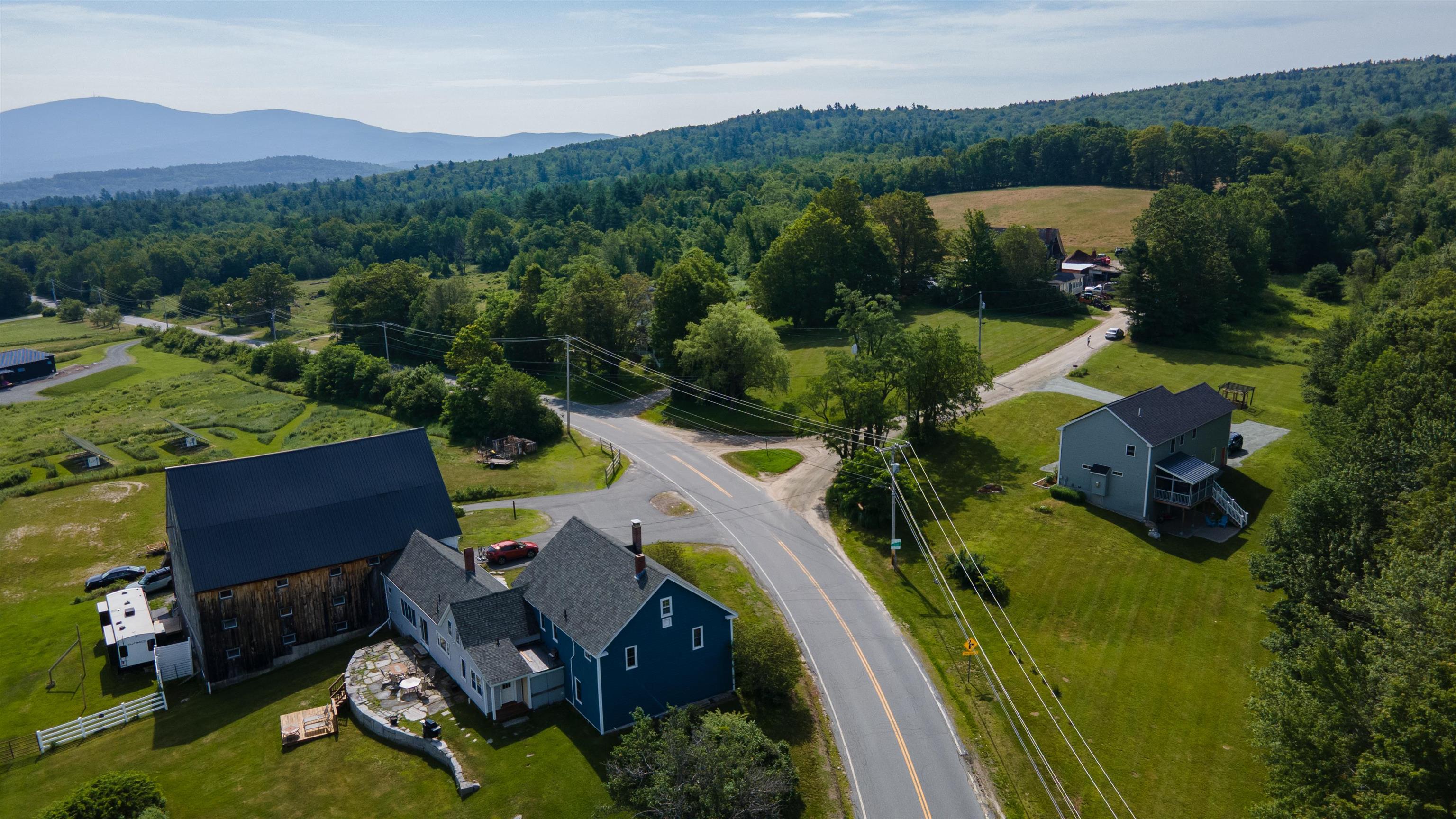 18 Stone House Road New London, NH 03257 - Photo 4 of 41