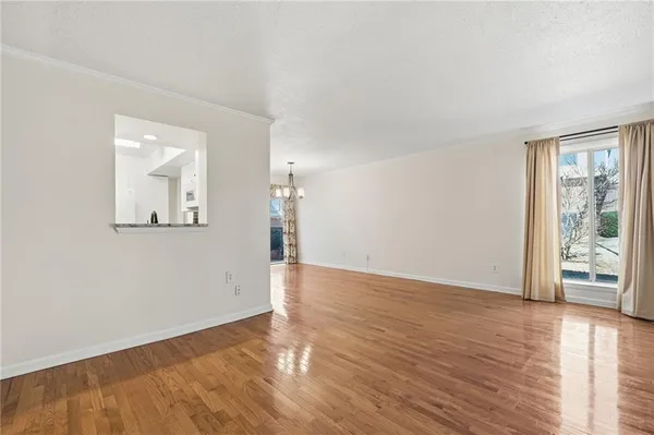 $159,900 | 3301 Henderson Mill Road, Unit J1, Atlanta, GA 30341